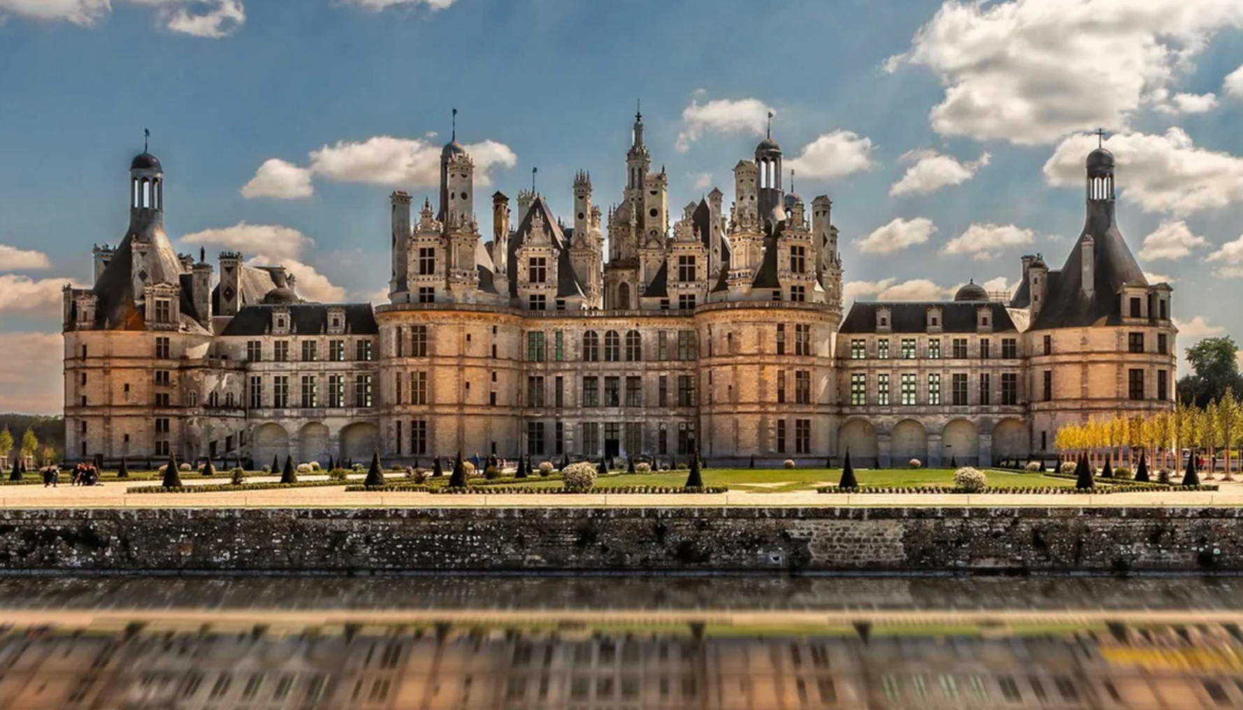 Deep Dive of the Loire Valley—Friday, November 7th